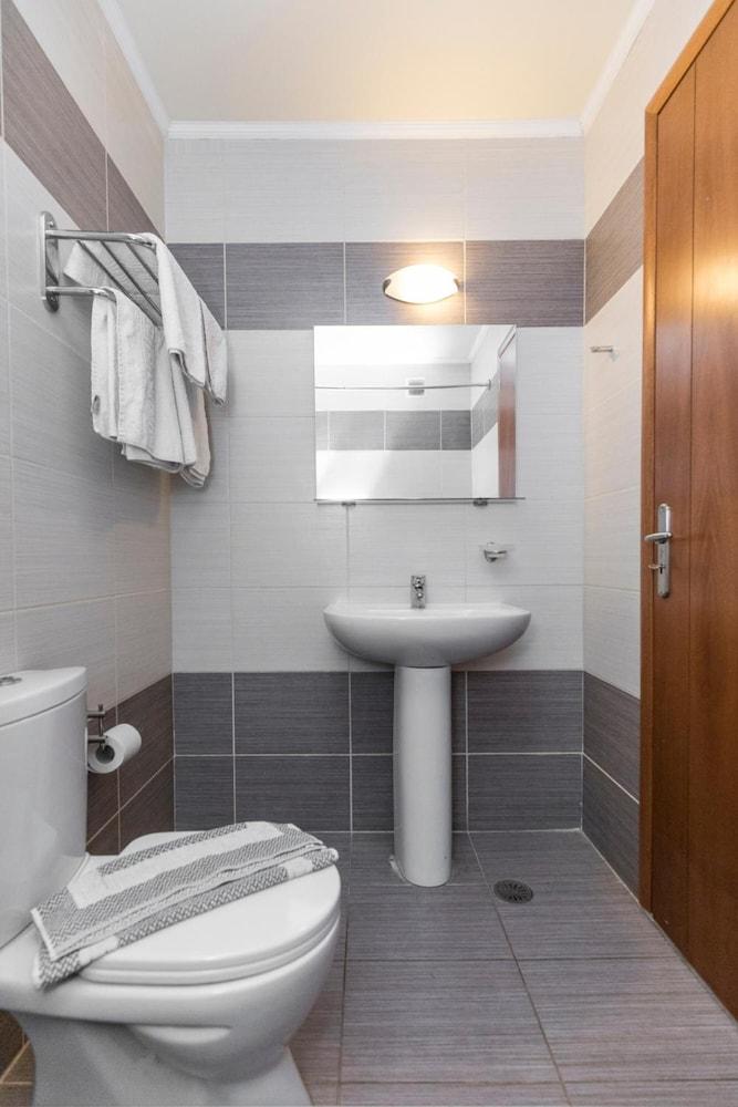 Alea Hotel Apartments Lalyssos Eksteriør billede