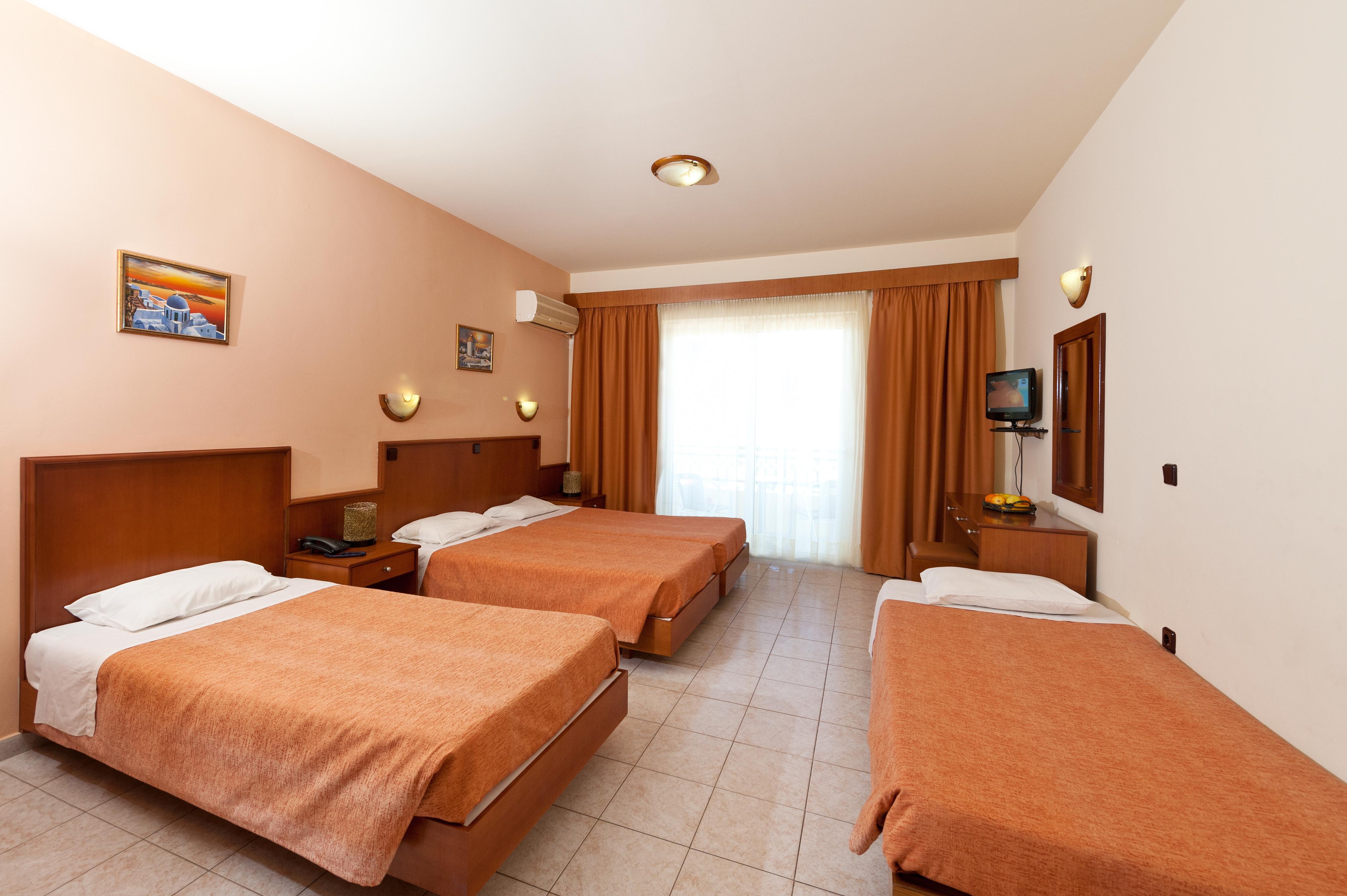 Alea Hotel Apartments Lalyssos Eksteriør billede