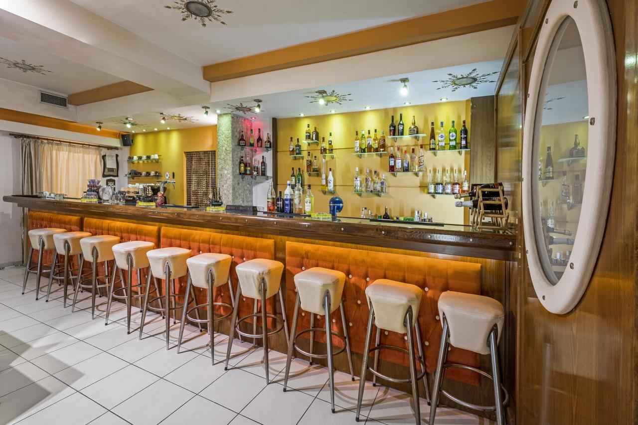 Alea Hotel Apartments Lalyssos Eksteriør billede