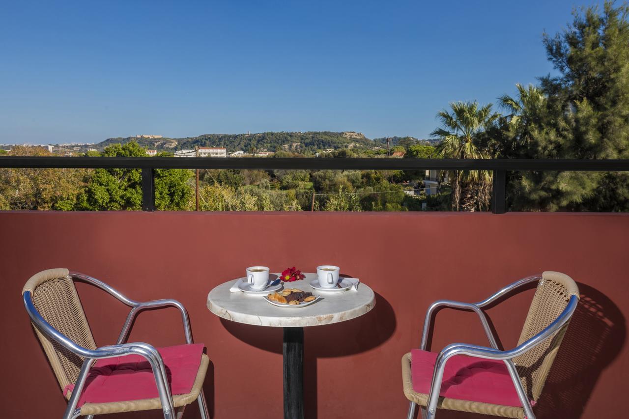 Alea Hotel Apartments Lalyssos Eksteriør billede